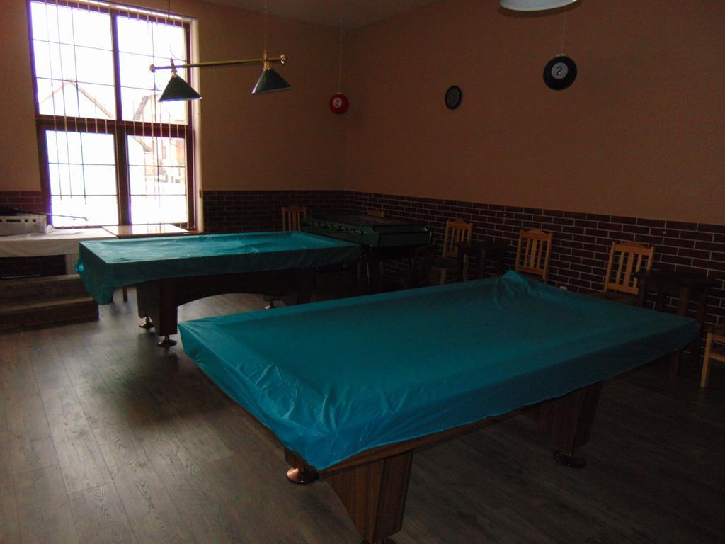 Penzion A Restaurace Na Salasi Hutisko Extérieur photo