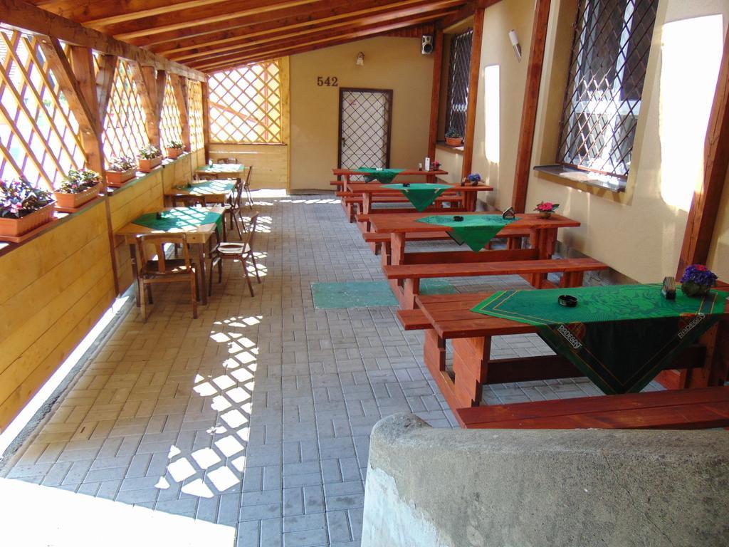 Penzion A Restaurace Na Salasi Hutisko Extérieur photo
