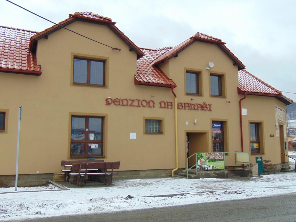 Penzion A Restaurace Na Salasi Hutisko Extérieur photo
